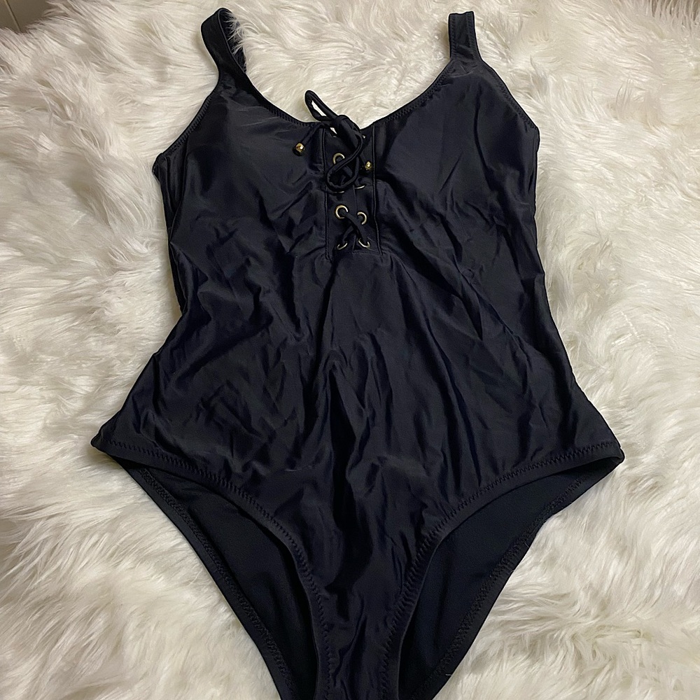 Mossimo size Medium black one piece swimsuit